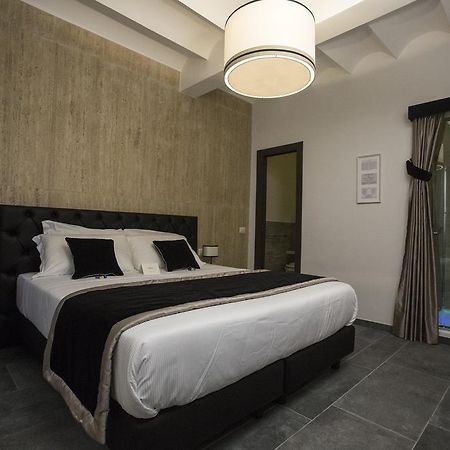 Trivium Suites Fontana Di Trevi Рим Екстериор снимка